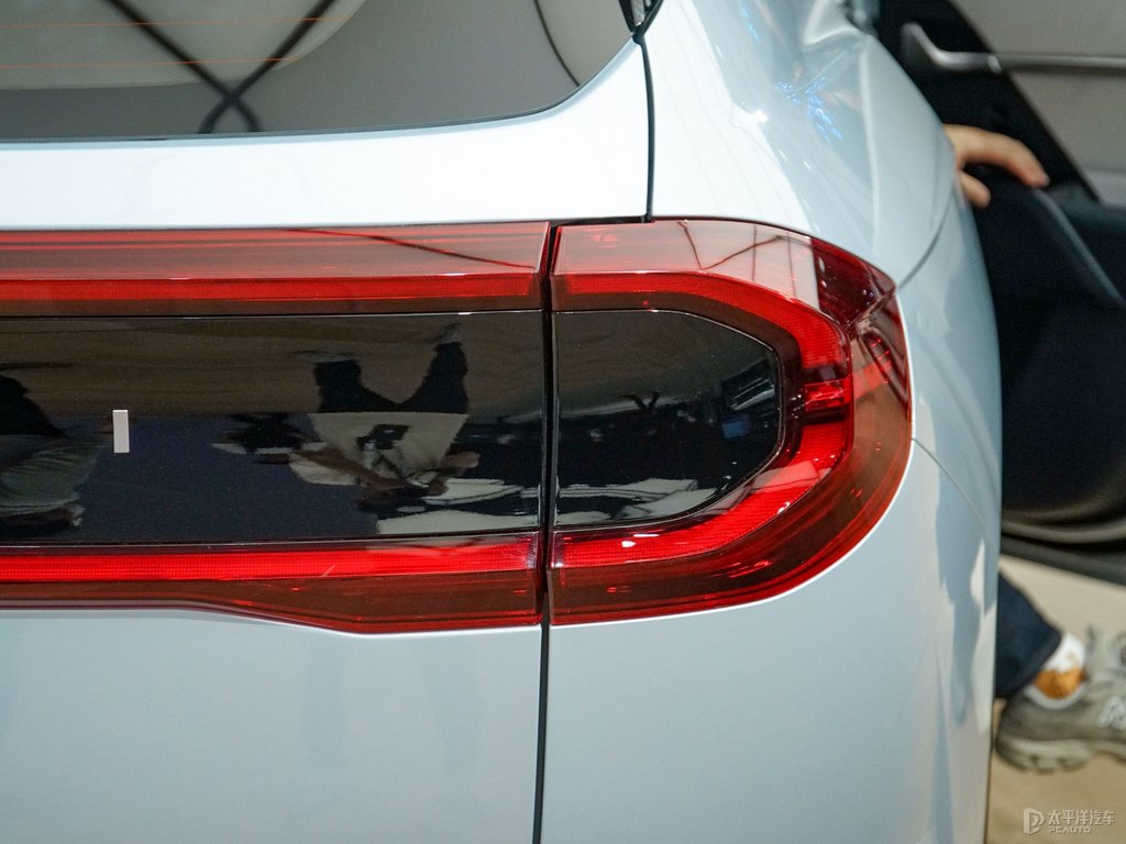 極地冰蘭北京現(xiàn)代ix35車(chē)尾外觀圖片