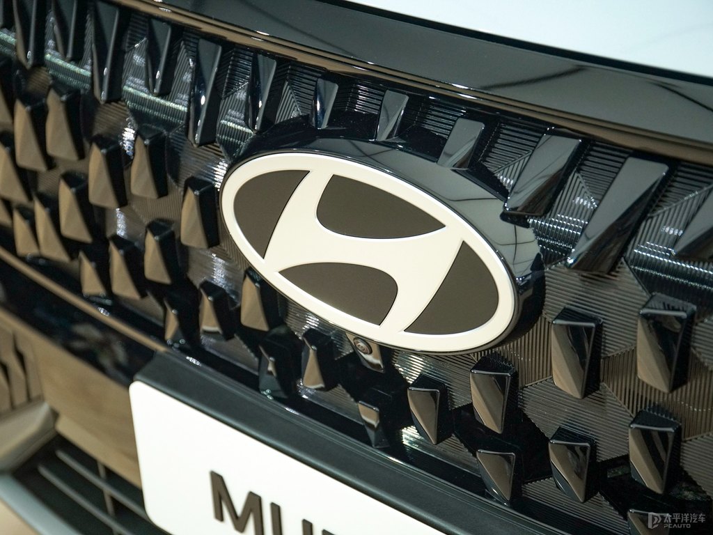 極地冰蘭北京現(xiàn)代ix35車頭外觀圖片