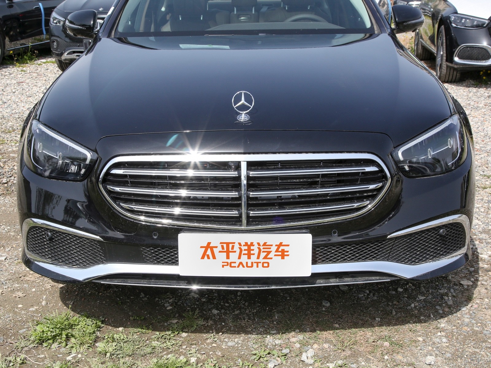 奔馳E級外觀高清大圖