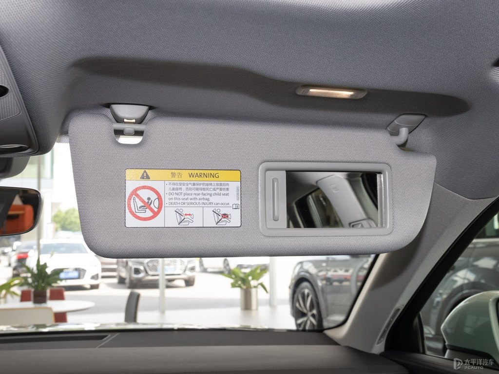 奧迪A6(進(jìn)口)車廂內(nèi)飾圖片
