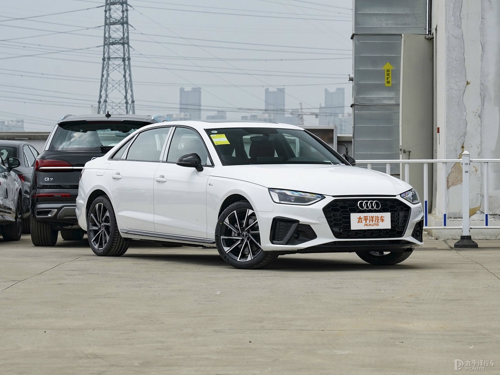朱鷺白奧迪A4L整車外觀外觀圖片
