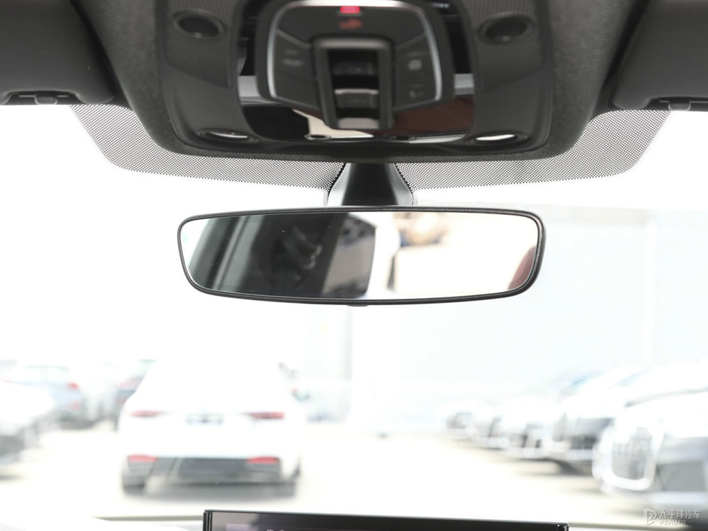 朱鷺白奧迪A4L整車外觀外觀圖片