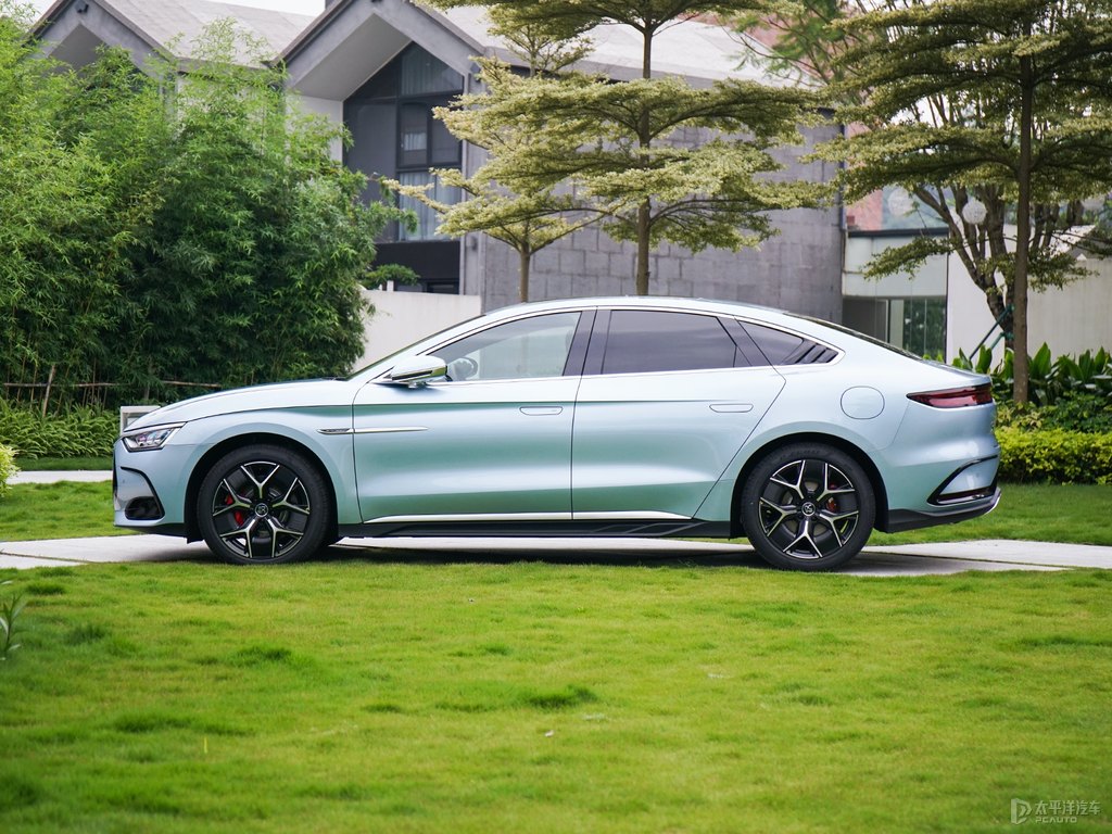 冰川藍(lán)漢整車外觀外觀圖片