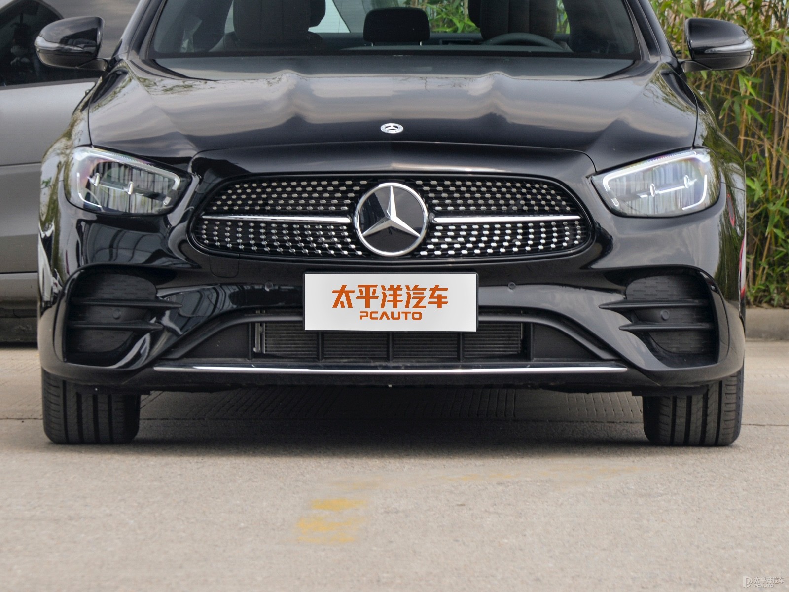 奔馳E級(jí)外觀高清大圖