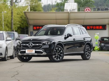 奔馳glc 2023款 glc 260 l 4matic 動感型 5座配置-口碑-評測-保值率