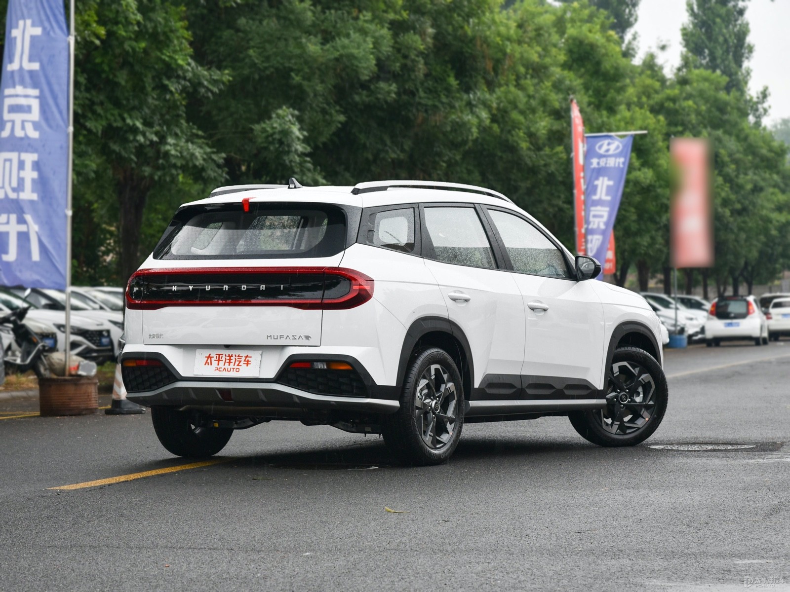 星月瓷白北京現(xiàn)代ix35整車(chē)外觀外觀圖片