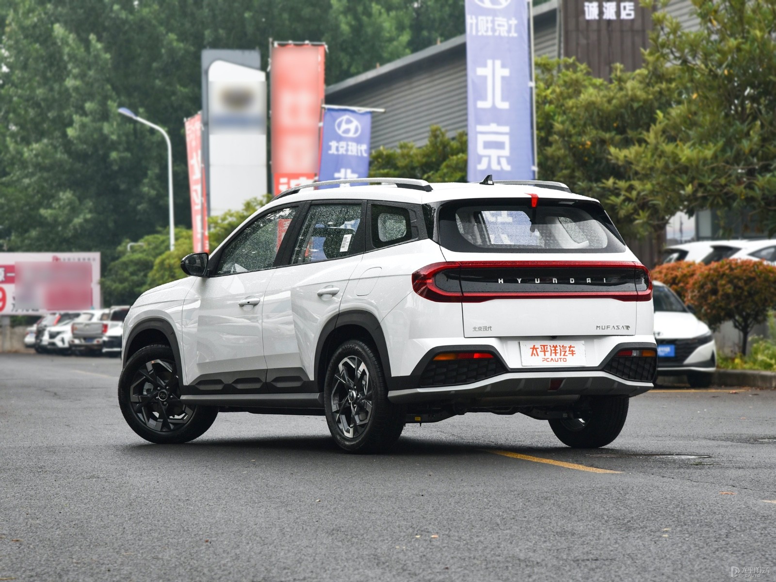 星月瓷白北京現(xiàn)代ix35整車外觀外觀圖片