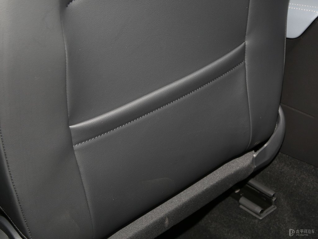 開場白朗逸儲物空間空間圖片