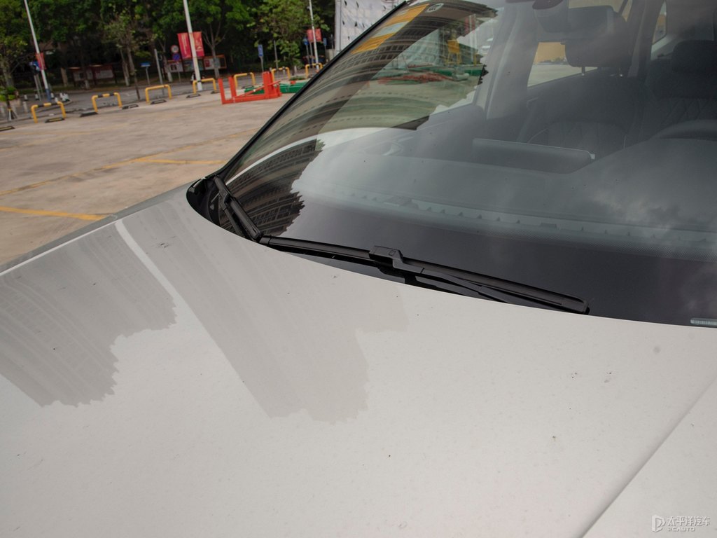 途觀L車身外觀圖片