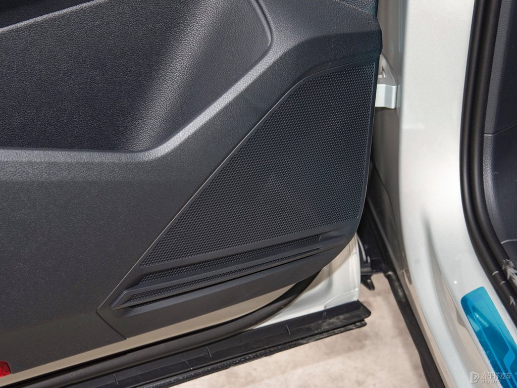 途觀L車廂內(nèi)飾圖片