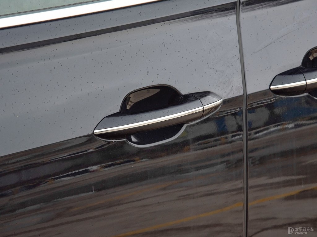 玄武黑威然車身外觀圖片