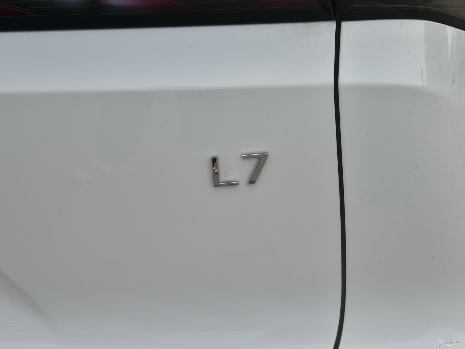 銀河L7外觀高清大圖