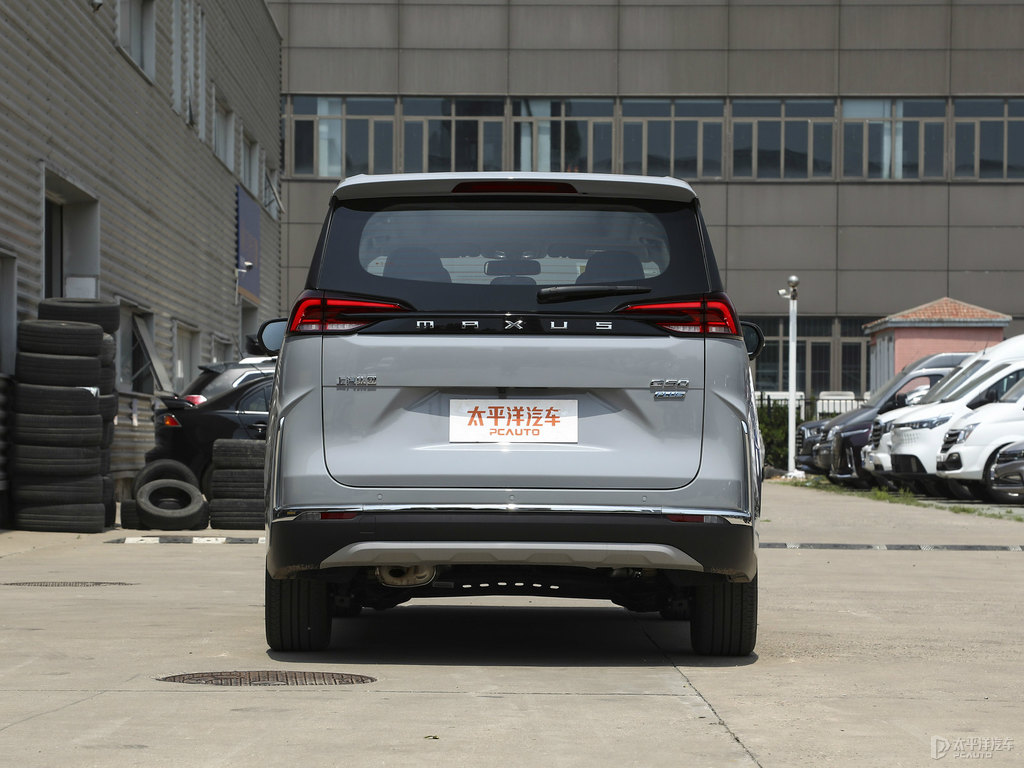 隕石灰大通G50整車外觀外觀圖片