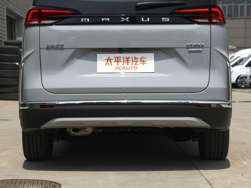 隕石灰大通G50車尾外觀圖片