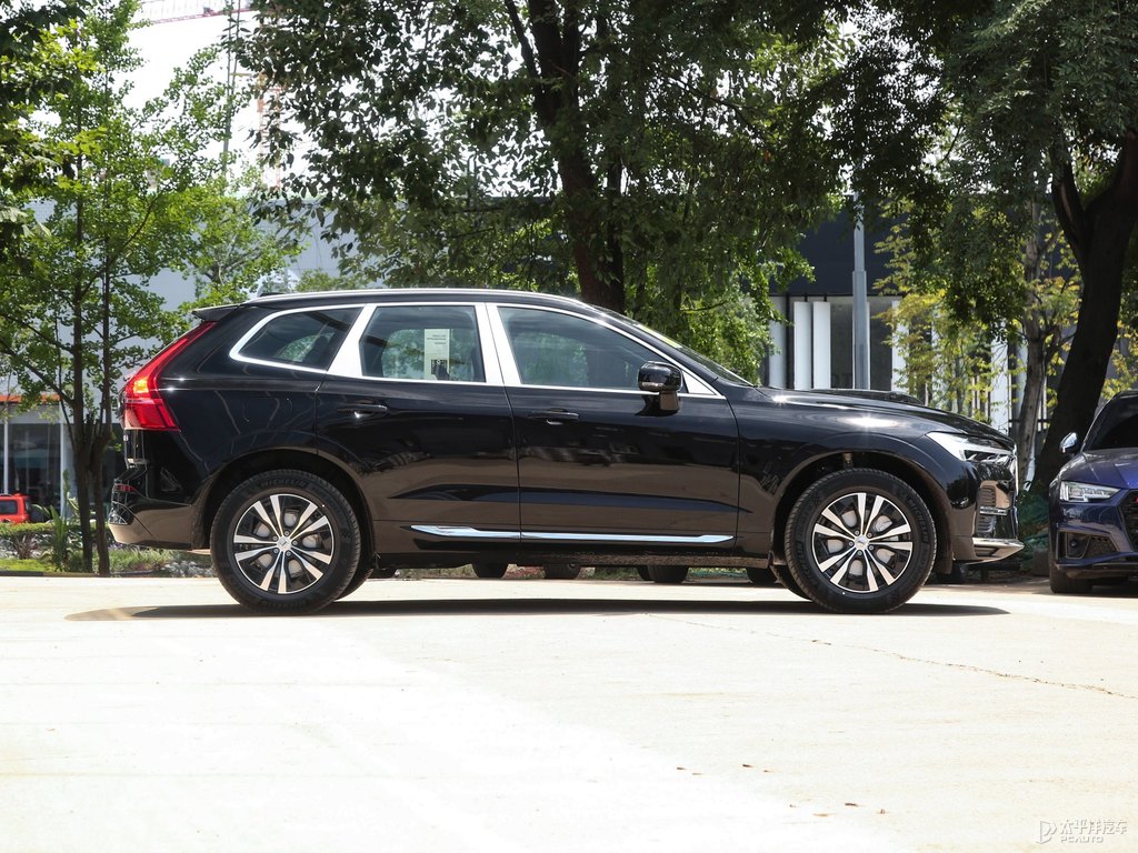 瑪瑙黑沃爾沃XC60整車外觀外觀圖片