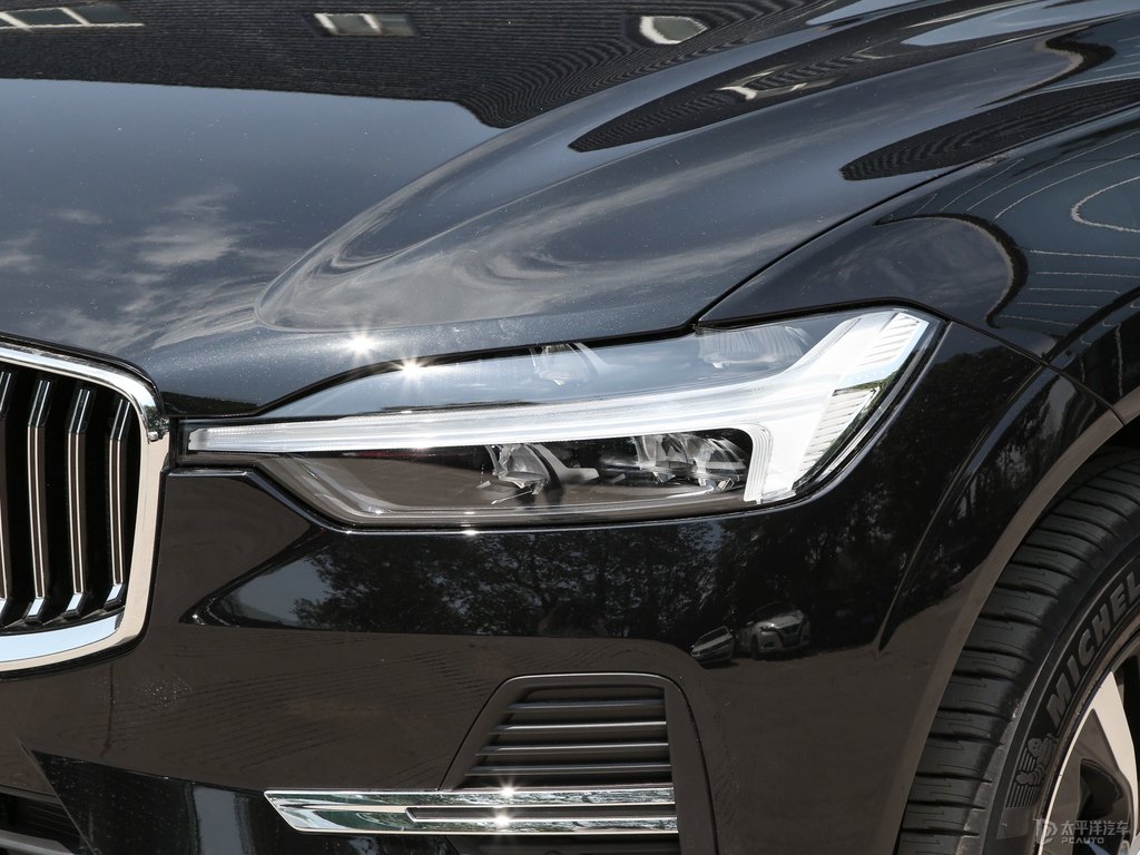 瑪瑙黑沃爾沃XC60車頭外觀圖片