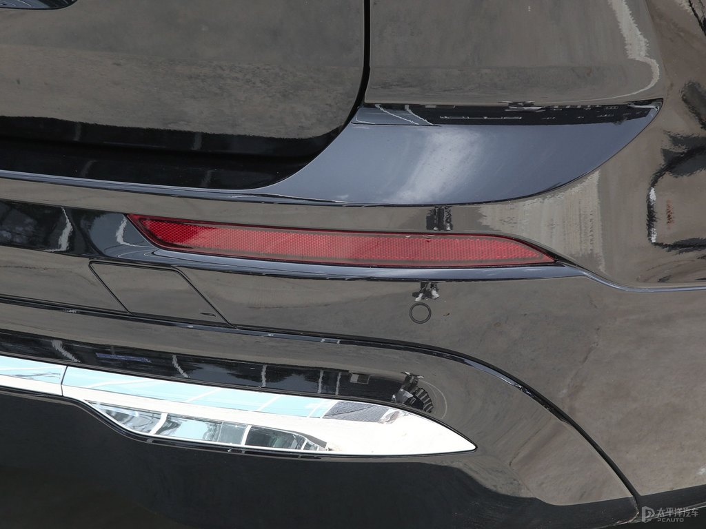 瑪瑙黑沃爾沃XC60車尾外觀圖片