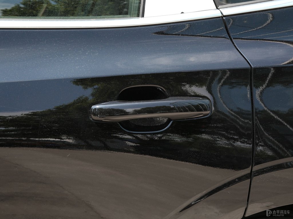 瑪瑙黑沃爾沃XC60車身外觀圖片