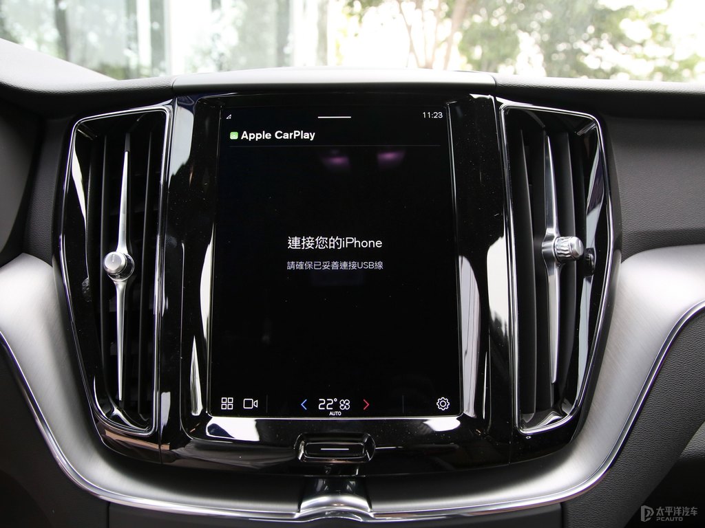 瑪瑙黑沃爾沃XC60中控內(nèi)飾圖片