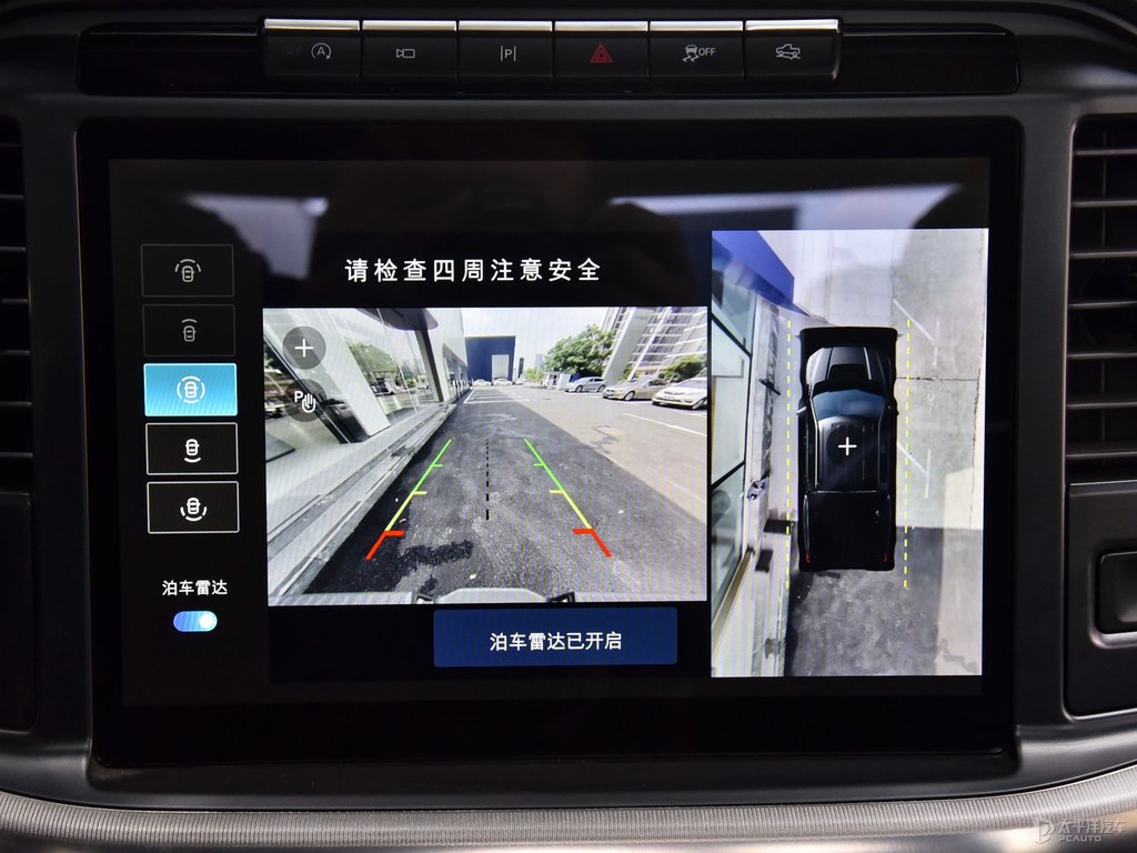 硬核黑福特F-150中控內飾圖片