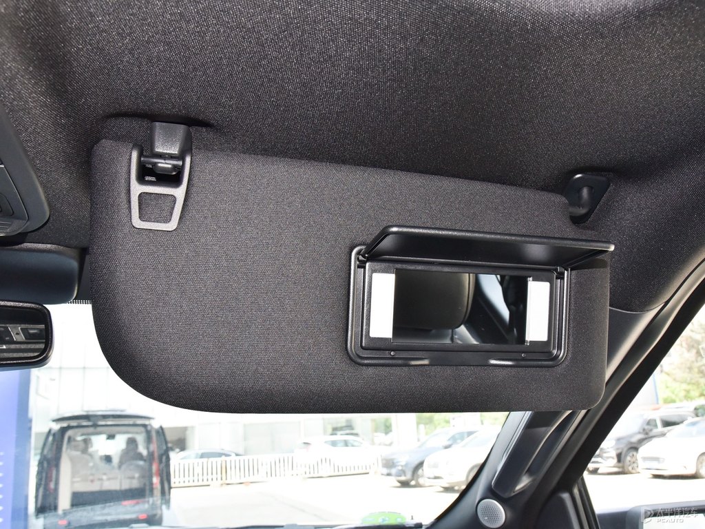 硬核黑福特F-150車廂內(nèi)飾圖片