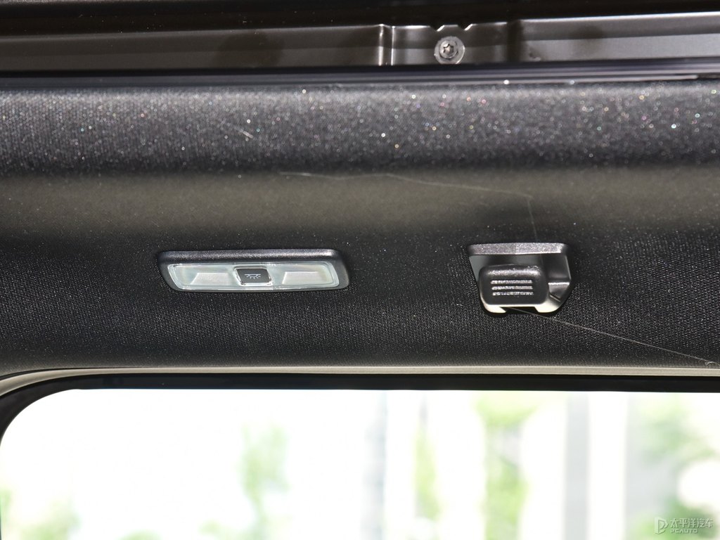硬核黑福特F-150車廂內(nèi)飾圖片