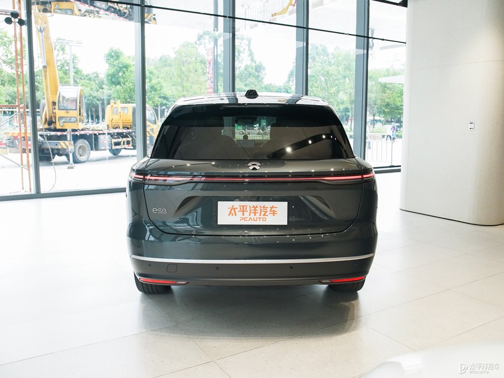 星辰綠蔚來ES8整車外觀外觀圖片