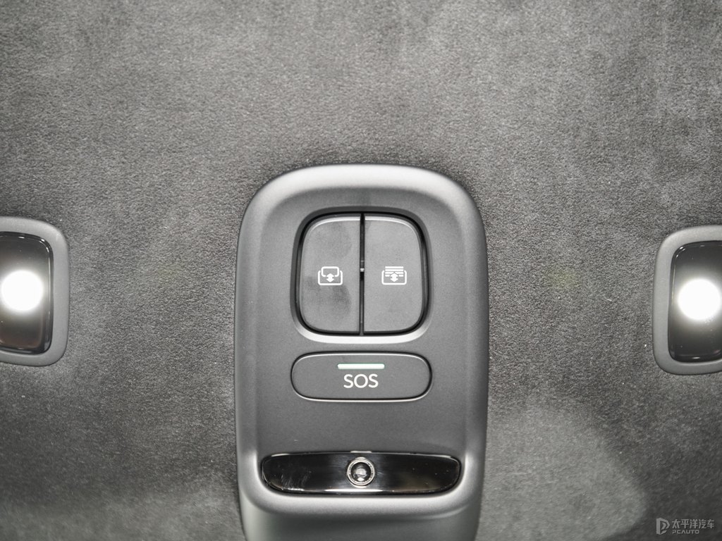 曙光金蔚來(lái)ES6車廂內(nèi)飾圖片