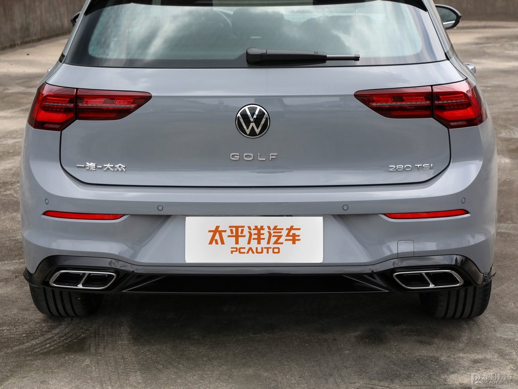 月巖灰高爾夫車尾外觀圖片