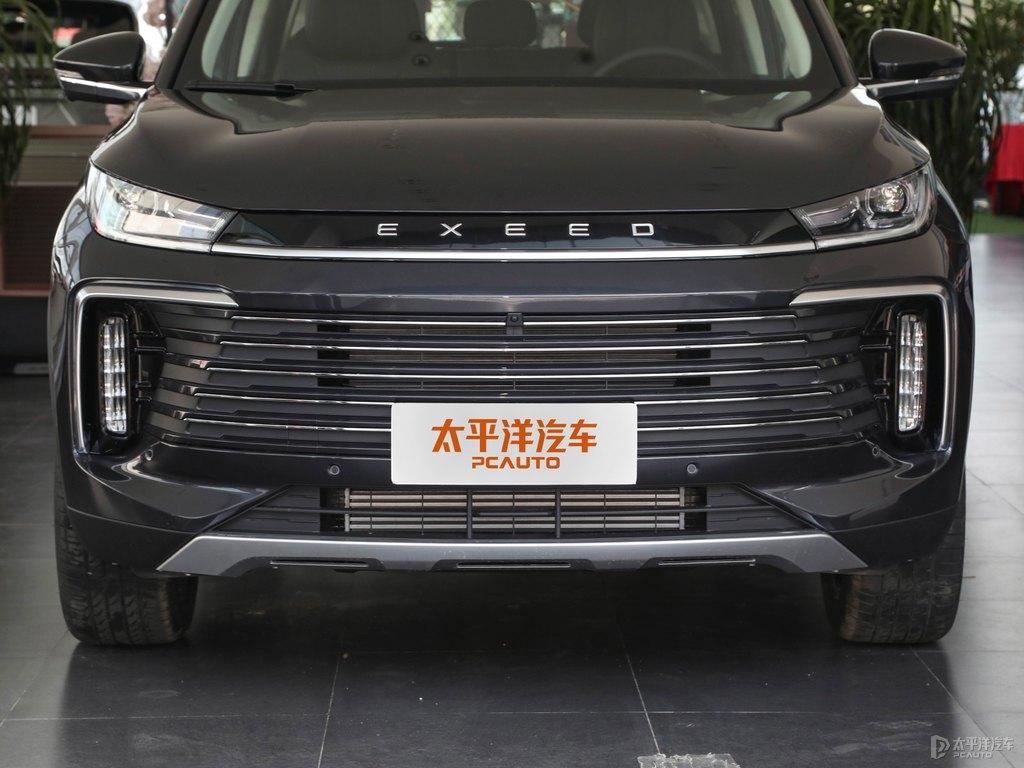 隕石灰星途凌云車頭外觀圖片