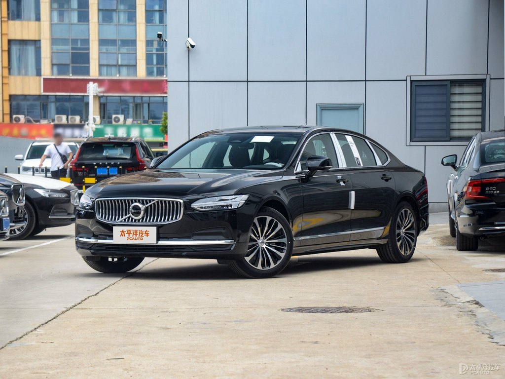 瑪瑙黑沃爾沃S90整車外觀外觀圖片
