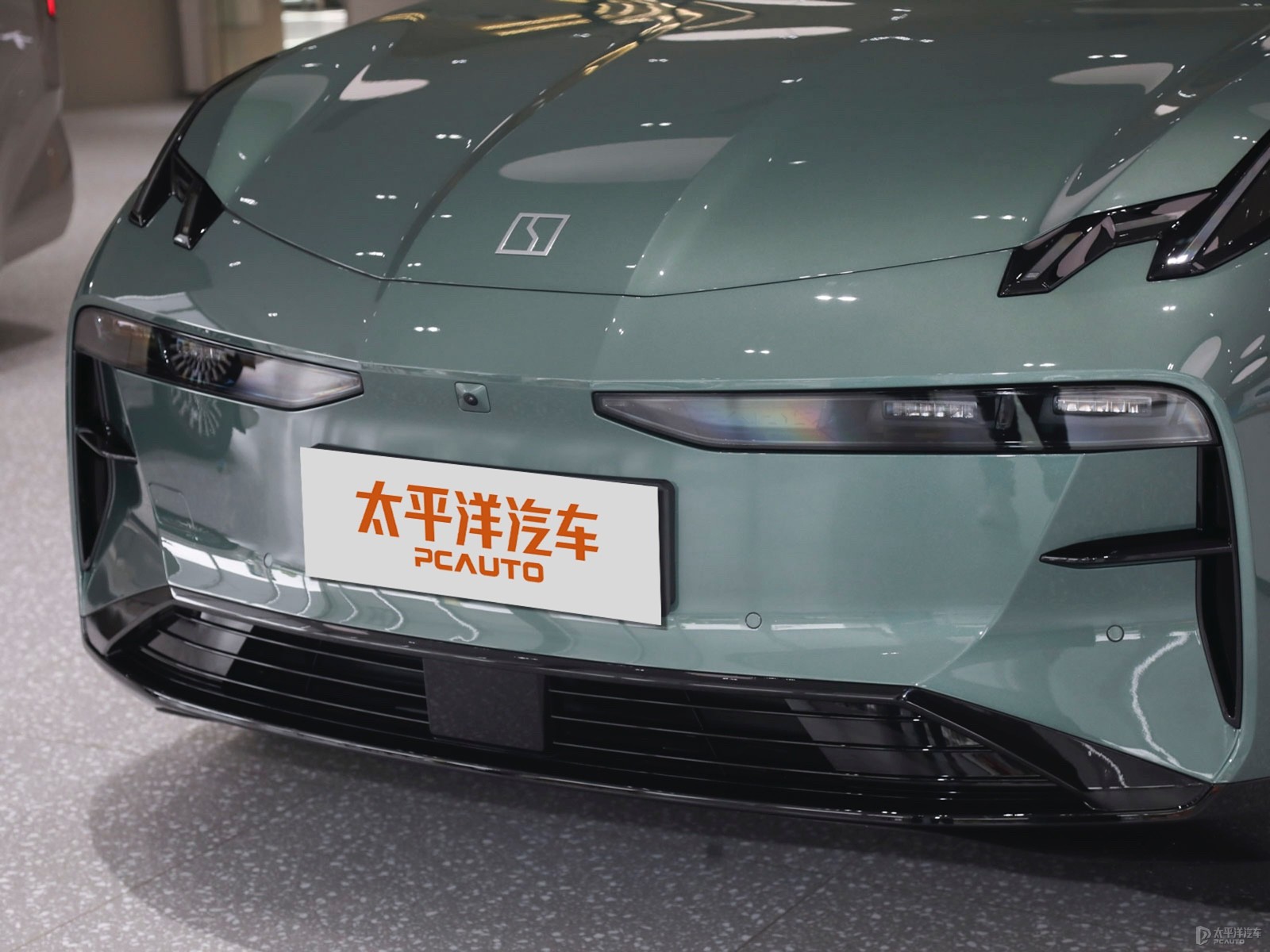 極氪X外觀高清大圖