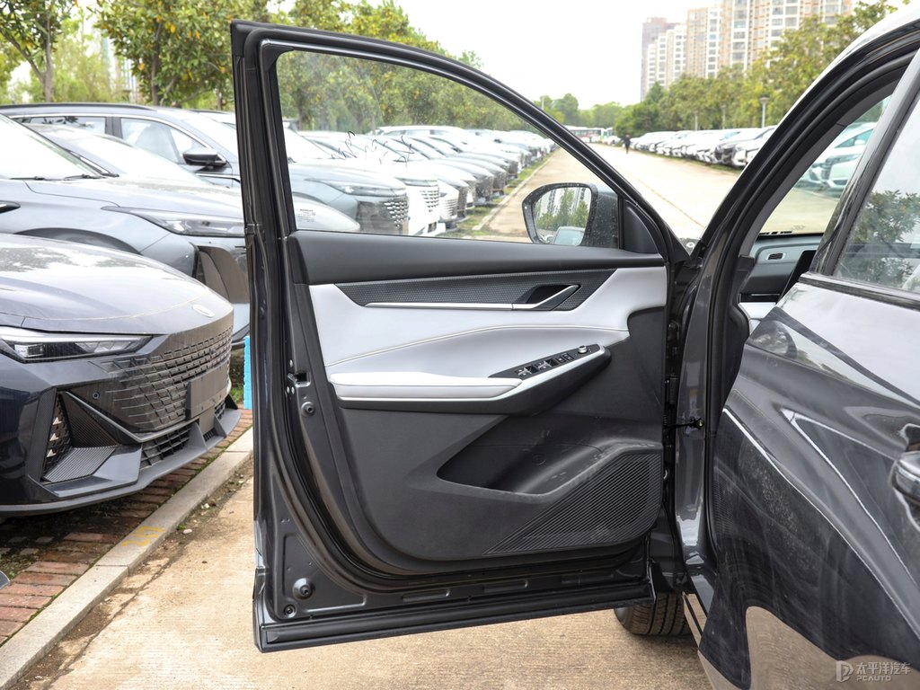 安第斯灰長安CS75 PLUS車廂內(nèi)飾圖片