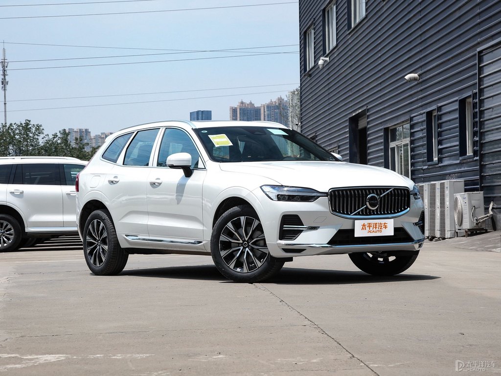 水晶白沃爾沃XC60整車外觀外觀圖片
