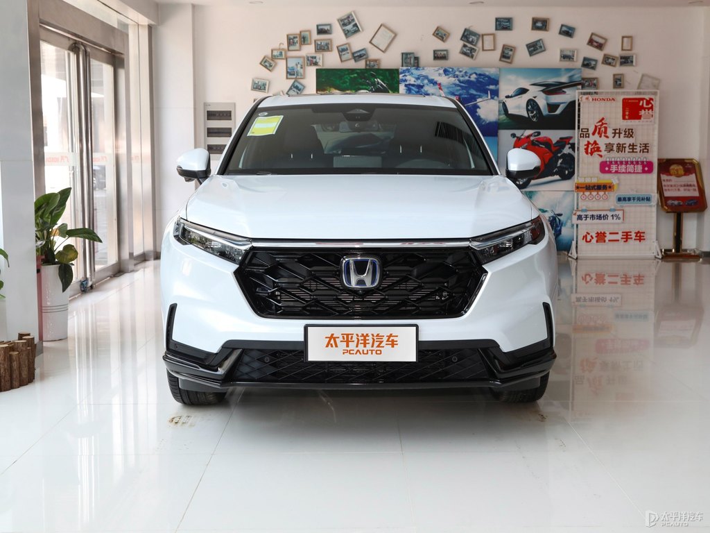 皓月白本田CR-V整車外觀外觀圖片