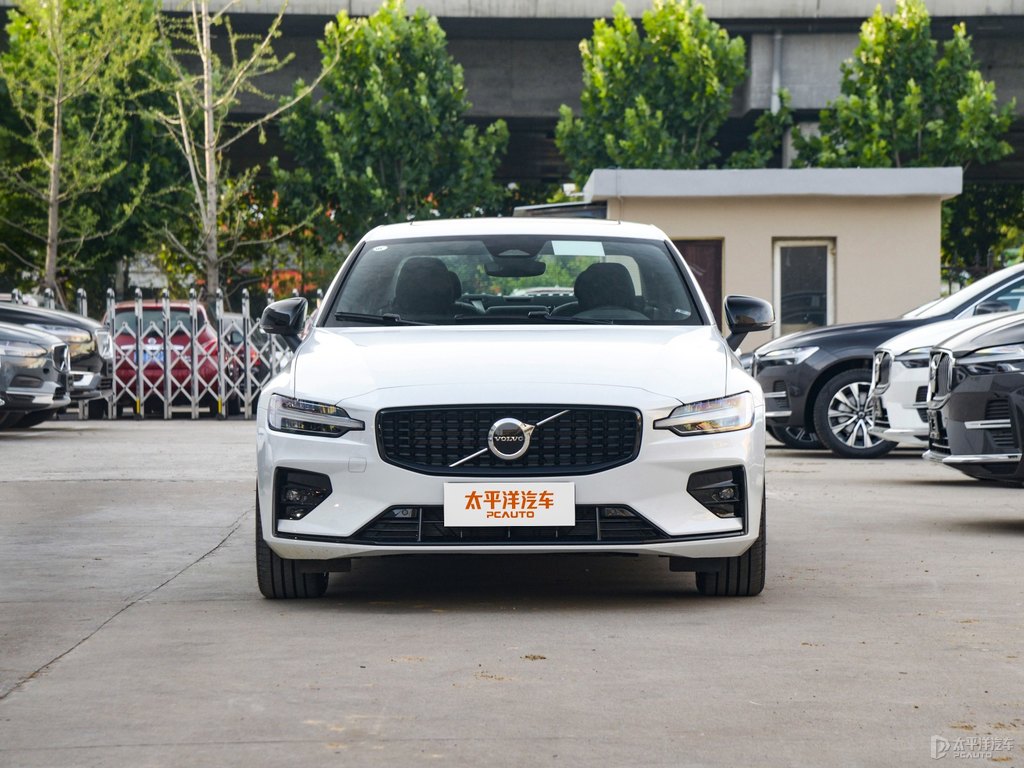 水晶白沃爾沃S60整車外觀外觀圖片