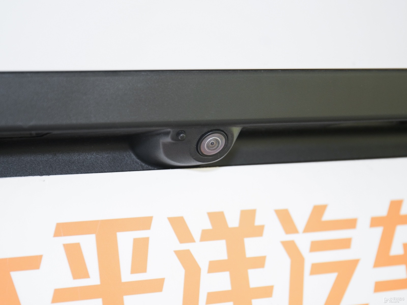 問(wèn)界M5外觀高清大圖