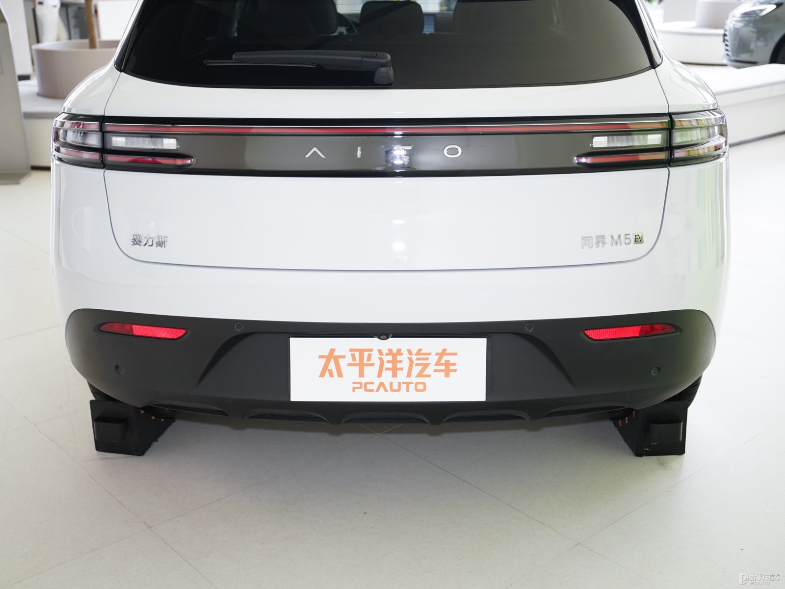 問界M5外觀高清大圖