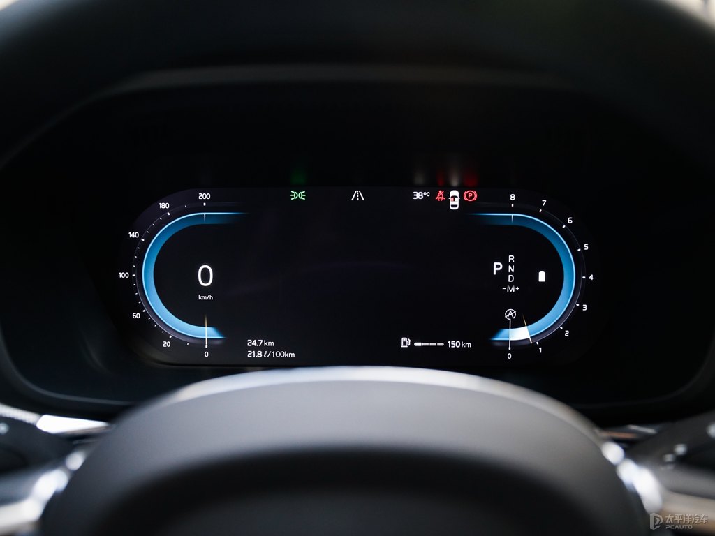 水晶白沃爾沃XC60中控內飾圖片