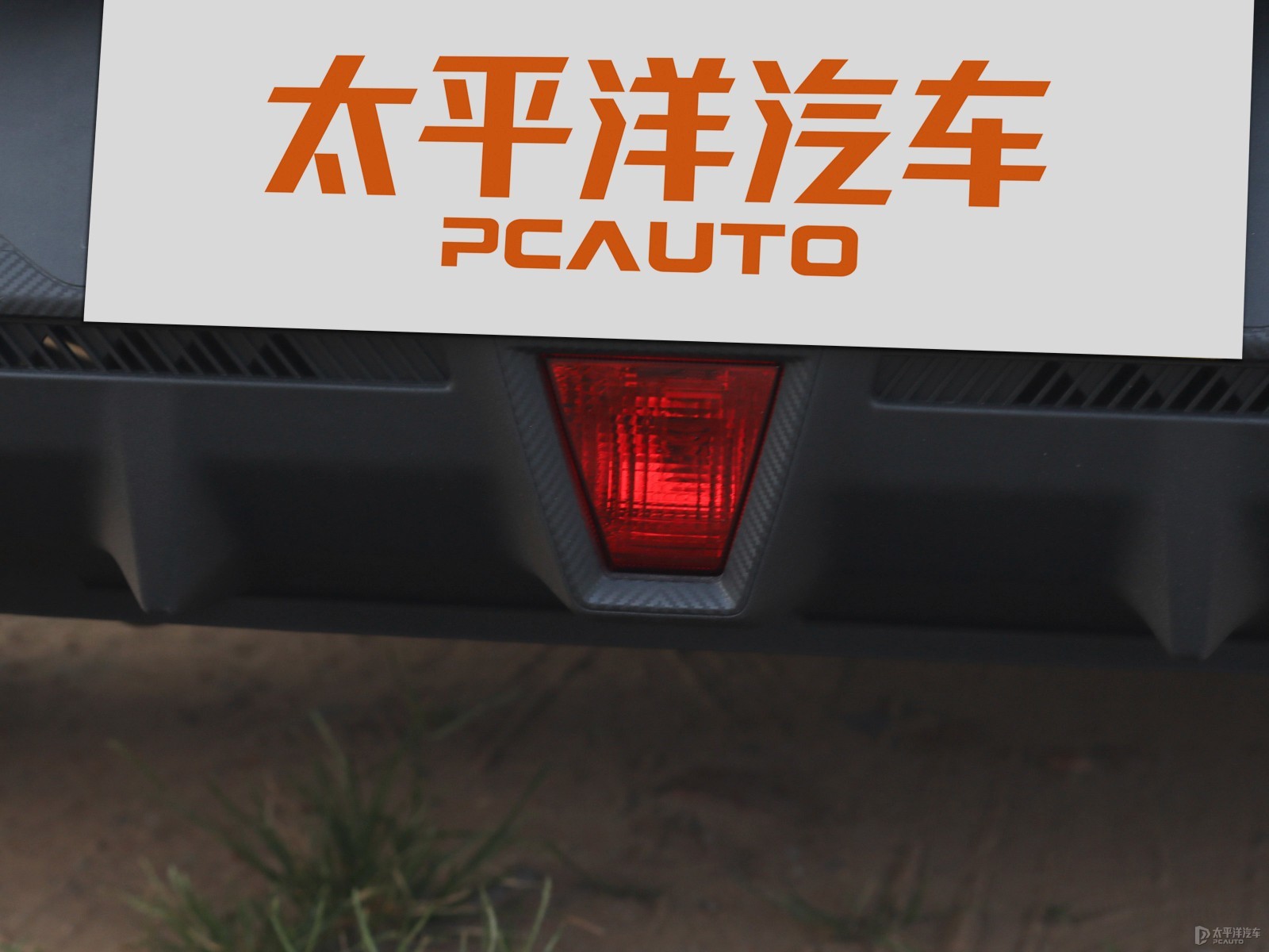 長(zhǎng)安UNI-V外觀高清大圖