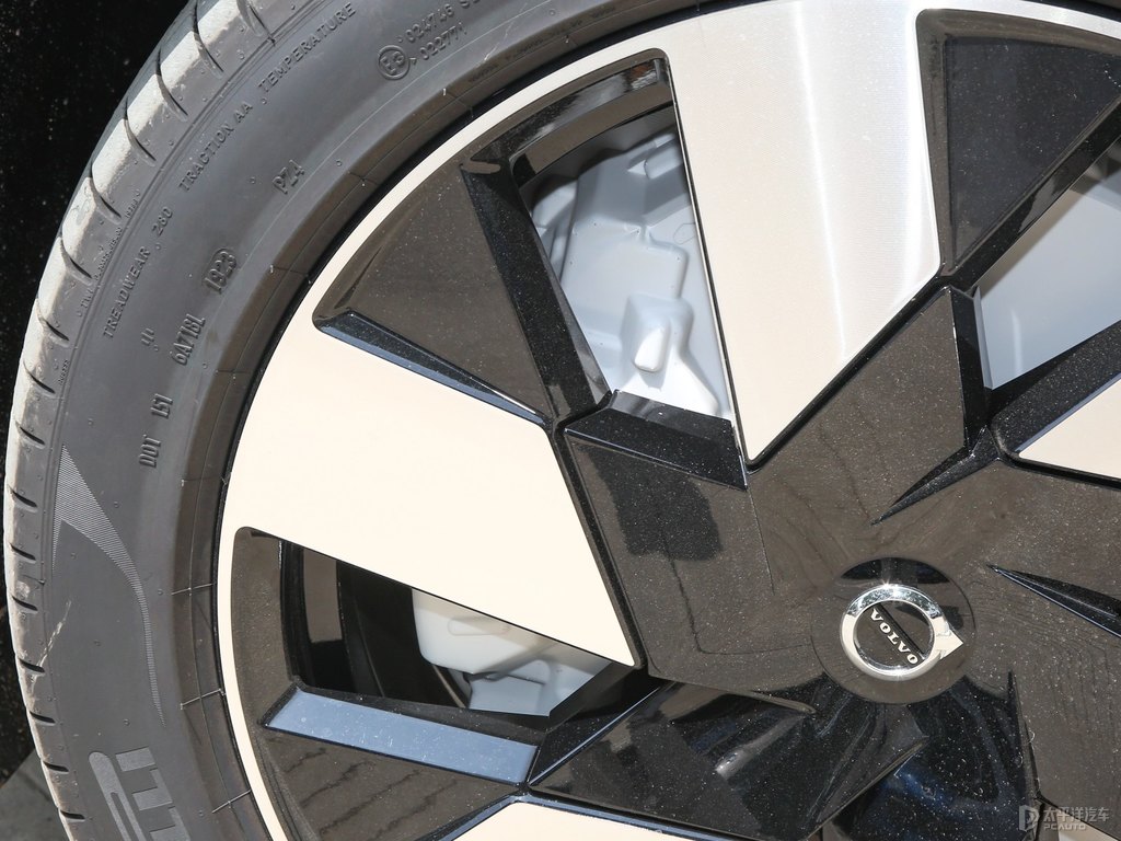 晨光銀沃爾沃XC60新能源細節(jié)其它細節(jié)圖片
