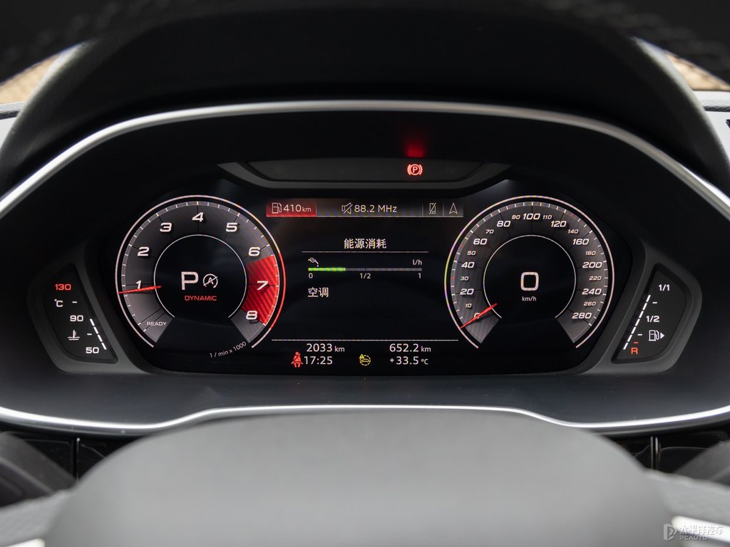 奧迪Q3 Sportback中控內(nèi)飾圖片