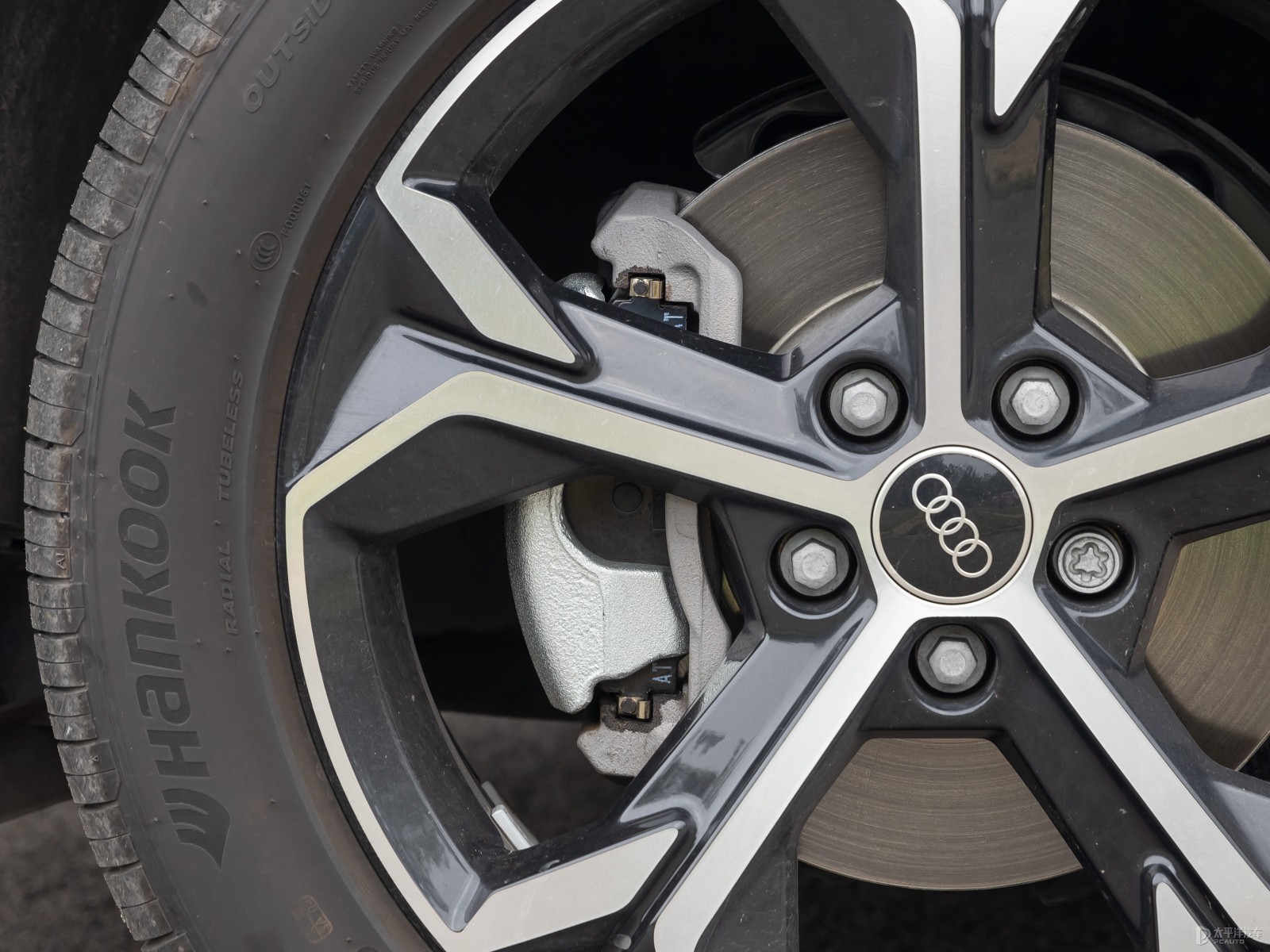 奧迪Q3 Sportback細節(jié)高清大圖