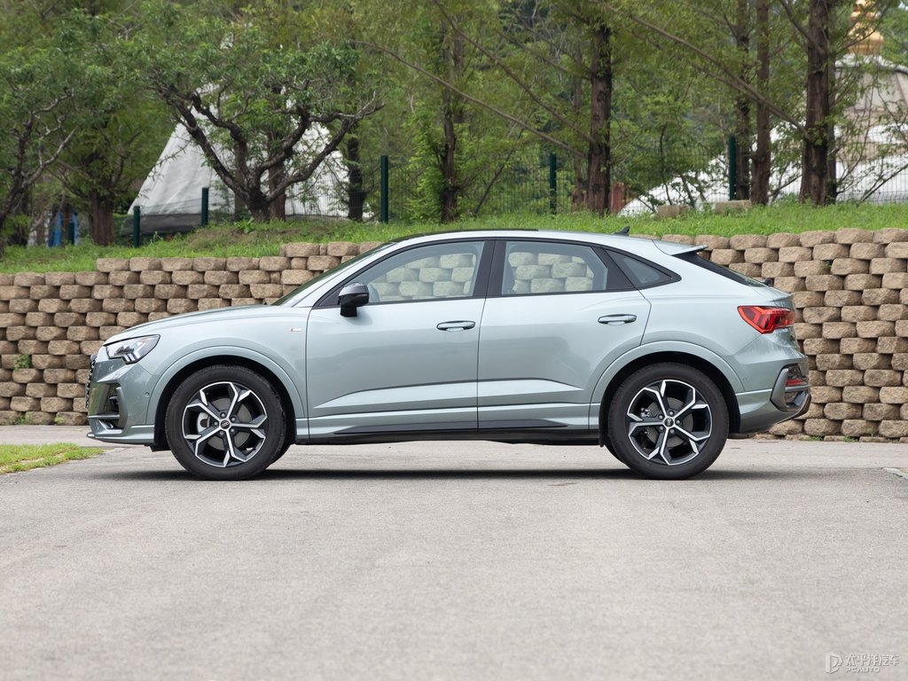 奧迪Q3 Sportback整車外觀外觀圖片