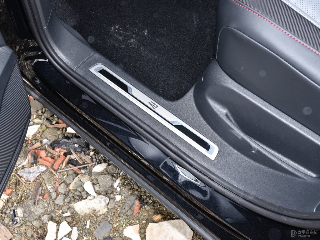 玄武黑途觀X車廂內飾圖片