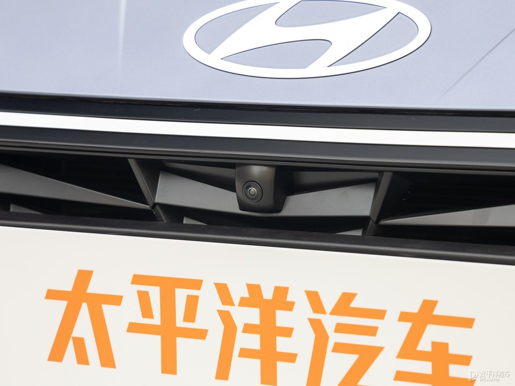 太空灰伊蘭特車頭外觀圖片