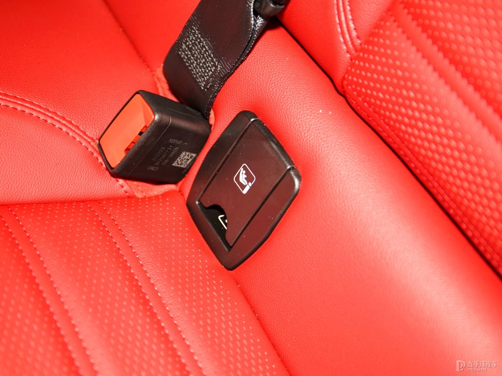 Giulia~΃(ni)DƬ