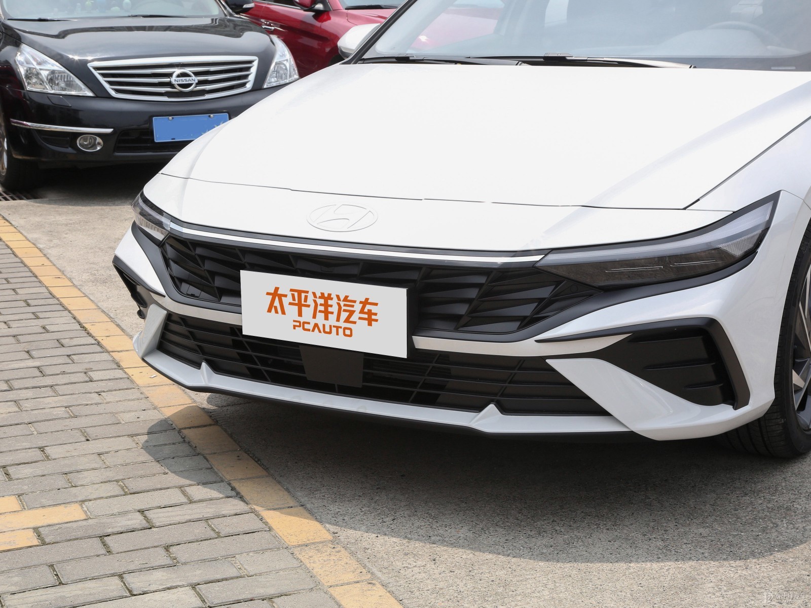 伊蘭特外觀高清大圖