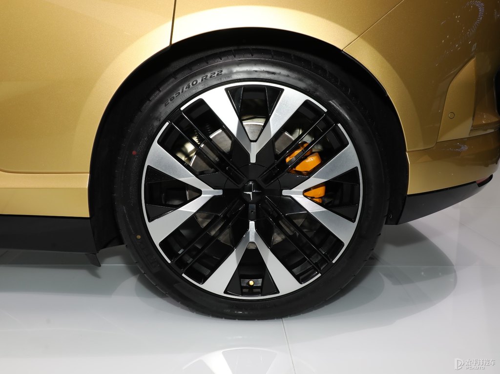 Polestar 4DƬ