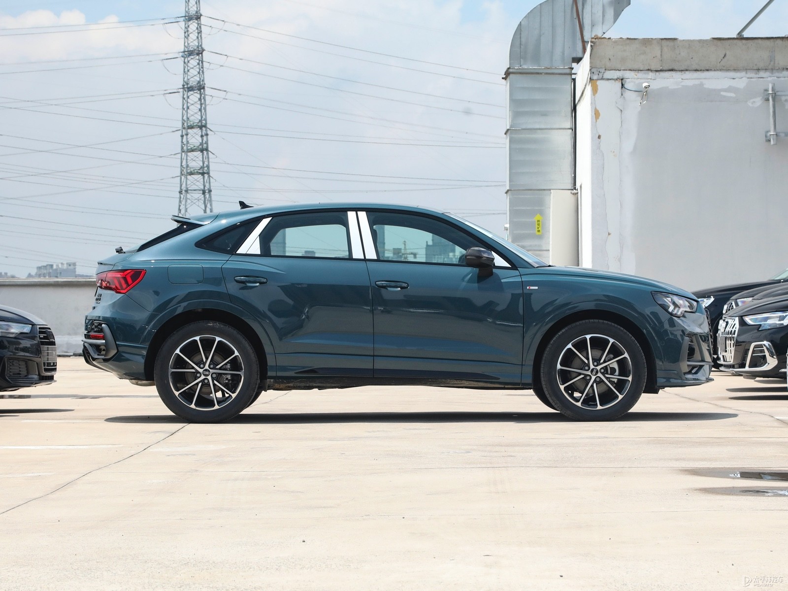 奧迪Q3 Sportback外觀高清大圖